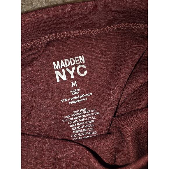 EUC Madden NYC Maroon Skirt And Sleeveless Top Set Sz M - Picture 6 of 6